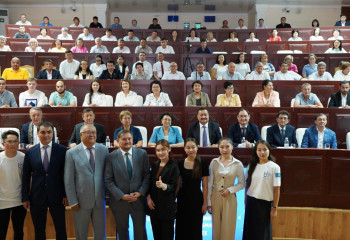 Саясат Нұрбек Қарағанды облысының тұрғындарымен кездесті