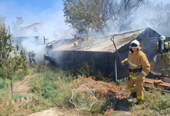 Қызылорда облысының құтқарушылары оттың таралуына жол бермеді