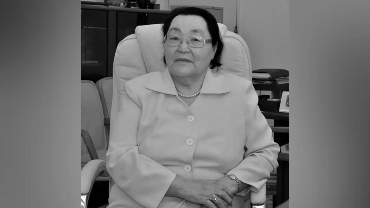  Қазақ ұлттық қыздар педагогикалық университеті 