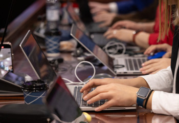 В Казахстане начнут готовить военных журналистов