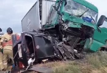 Сегіз адамның өмірін жалмаған жол апаты: жүк көлігінің жүргізушісі қамауға алынды