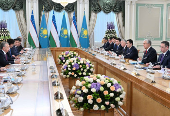 Токаев и Мирзиёев приняли участие в заседании первого Высшего межгосударственного совета Казахстана и Узбекистана