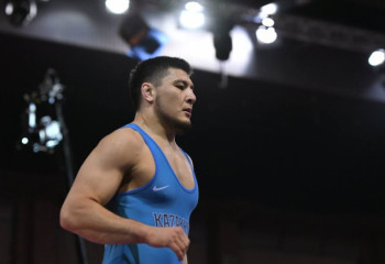Борец вольного стиля Азамат Даулетбеков уступил на старте Олимпийских игр-2024