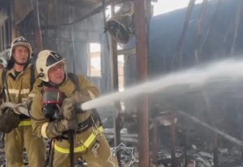 Пожар на рынке в районе Туран Шымкента: огонь ликвидирован, пострадавших нет