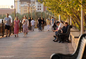 Абай есімді қанша қазақстандық бар