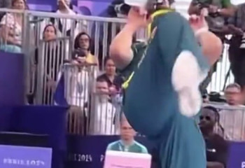 Австралийка выступила на Олимпиаде в брейкинге и рассмешила соцсети