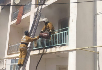 Түркістан облысында үш қабатты тұрғын үйде өрт шықты