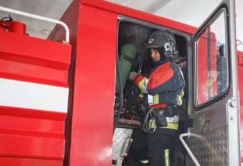 Двухэтажное кафе загорелось в Алматы