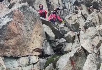 Алматыда тауға шыққан екі турист адасып қалған