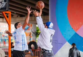 «Астана» клубының баскетболшылары жастарға жаттығу өткізді