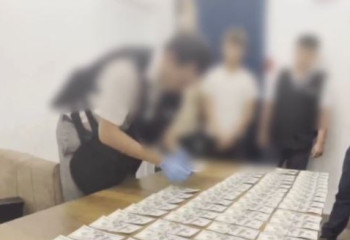 Гашиш пен жалған курюра: Шымкентте екі тұрғын ұсталды