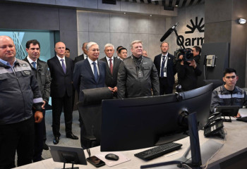 Президент посетил диспетчерско-аналитический центр Qarmet