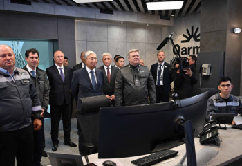 Тоқаев «Qarmet» АҚ-ның диспетчерлік-талдау орталығының жұмысымен танысты