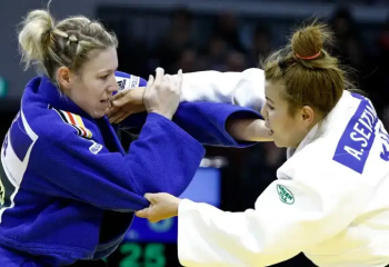 Казахстанская самбистка Анар Сейтимова попалась на допинге