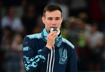 «Көлік не пәтер берілген жоқ». Нариман Курбанов сыйлыққа қатысты пікір білдірді