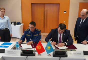 Делегация МЧС Казахстана во главе с Чингисом Ариновым прибыла в Кыргызстан