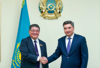 Olzhas Bektenov and Deputy Prime Minister of Thailand discuss prospects for trade and economic and investment cooperation
