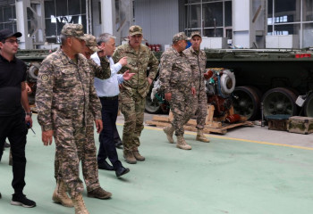 Қорғаныс министрі Абай өңірлік гарнизонында болды