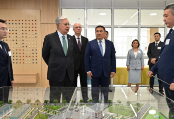 Президент ознакомился с планом развития города Косшы