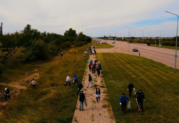 Три тонны мусора собрали на субботнике в Астане