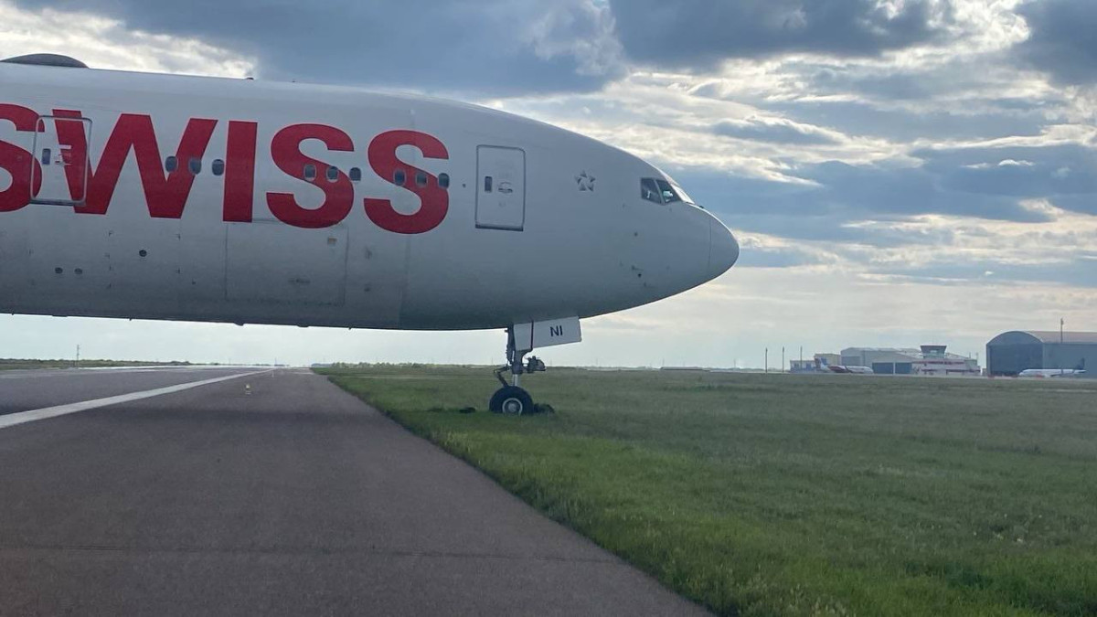  Нұрсұлтан Назарбаев халықаралық әуежайы 