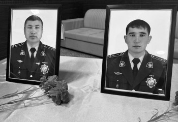 Жол апатынан қаза болған полиция қызметкерлерін ақтық сапарға шығарып салды