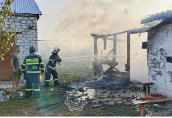 БҚО-да үй ауласындағы монша өртенді