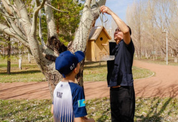 В Астане научат делать скворечники своими руками
