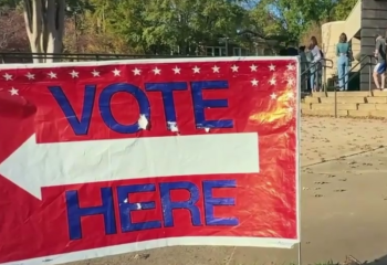 На съезде Демократической партии Камала Харрис заявила о себе, как о стороннице закона и порядка