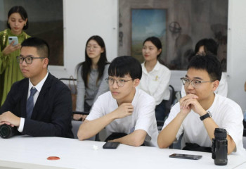 KazNU holds summer camp for Chinese students