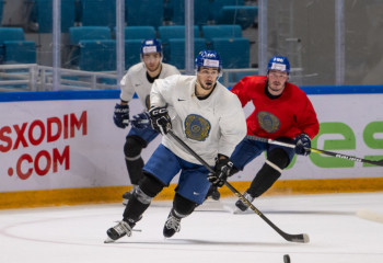 Шайбалы хоккей: Қазақстан Олимпиадаға іріктеу кезеңінде кімдермен кездеседі