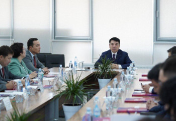 Kazakh Minister of Education Gani Beisembayev instructs to provide comprehensive support to Kazakh teachers