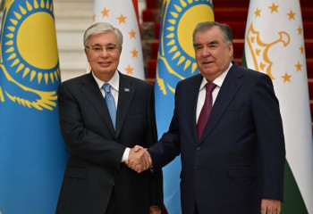 Қазақстан мен Тәжікстан президенттері шағын құрамда келіссөз жүргізді