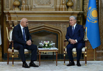 President of Kazakhstan holds meeting with Chairman of Majlisi Namoyandagon of Tajikistan