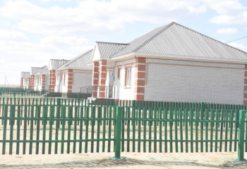 Новое жилье получили пострадавшие от паводков жители села Уил Актюбинской области