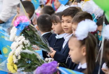 Мектеп оқушылары қашықтан оқытуға жіберіле ме