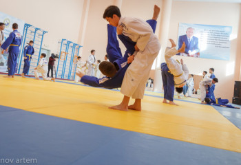 Казахстанский вольник Едиге Касымбек стал серебряным призером ЧМ