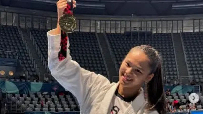  instagram.com/zhibek_bjj 