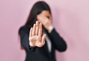 Секс-құлдықта болған оқушы қыз: министр пікір білдірді