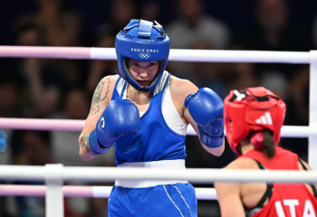 Назым Қызайбай: Әнұранымызды ойнатпасам да, көк туымызды көтергеніме қуаныштымын