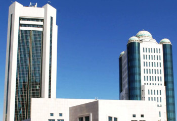 Ерлан Кошанов подписал распоряжение о созыве совместного заседания палат Парламента