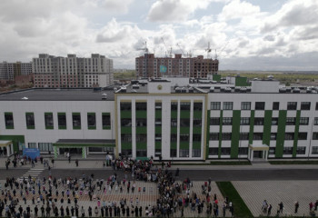 Бүгін елімізде 90 мыңға жуық оқушыға арналған 70 мектеп ашылды