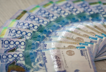 Ақтөбеде университет басшысының әйелі талапкерлерден заңсыз ақша жинаған