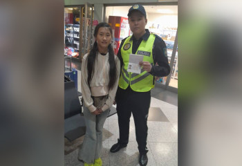 Нашли пропавшую в аэропорту Алматы 13-летнюю туристку из Китая