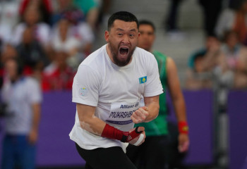 Дастан Мукашбеков завоевал бронзу Паралимпиады-2024