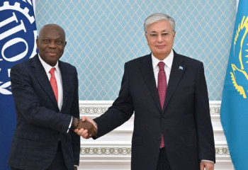 Мемлекет басшысы Халықаралық еңбек ұйымының бас директорымен кездесті