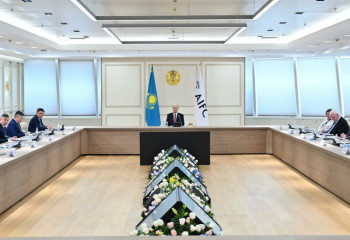 Мемлекет басшысы «Астана» ХҚО-ны басқару жөніндегі кеңес отырысын өткізді