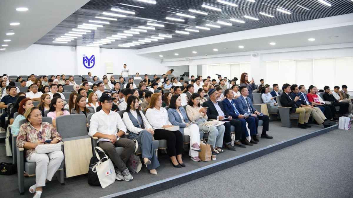  пресс-служба Министерства культуры и информации РК 