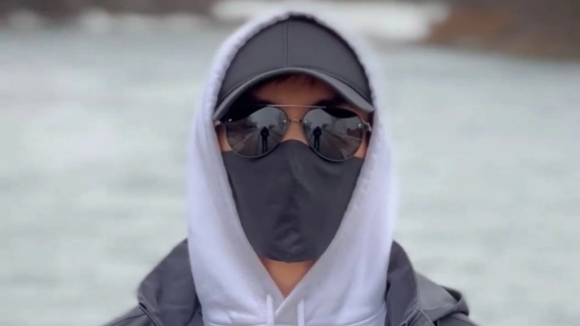  Instagram/chelovekvmaskee 