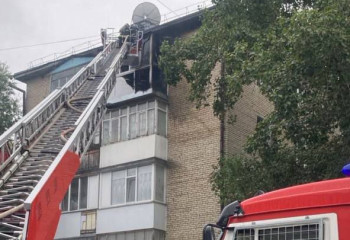Спасатели СКО ликвидировали возгорание в многоэтажке